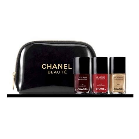 chanel blue notes nail polish|Chanel nail varnish gift set.